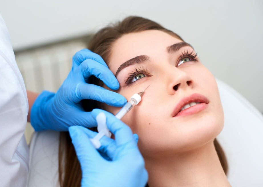 Under Eye Skin Booster + Thermage FLX Skin Tightening for Eyes (save €500)