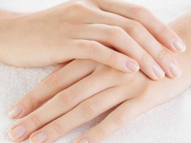 Dermapen Anti-ageing hand treatment for full hands